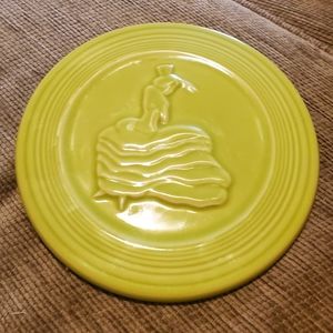 New Fiesta 6" Trivet Dancing Lady Lemongrass Green